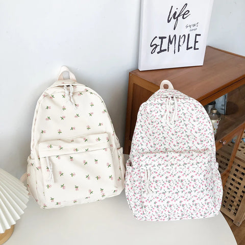 Casual Floral Prints Women Backpack Girls Bookbags Large Capacity Students School Bags Travel Backpack Mochilas with Pendants